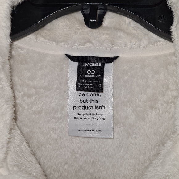 NWT The North Face Osito Jacket - XL - Picture 4 of 5